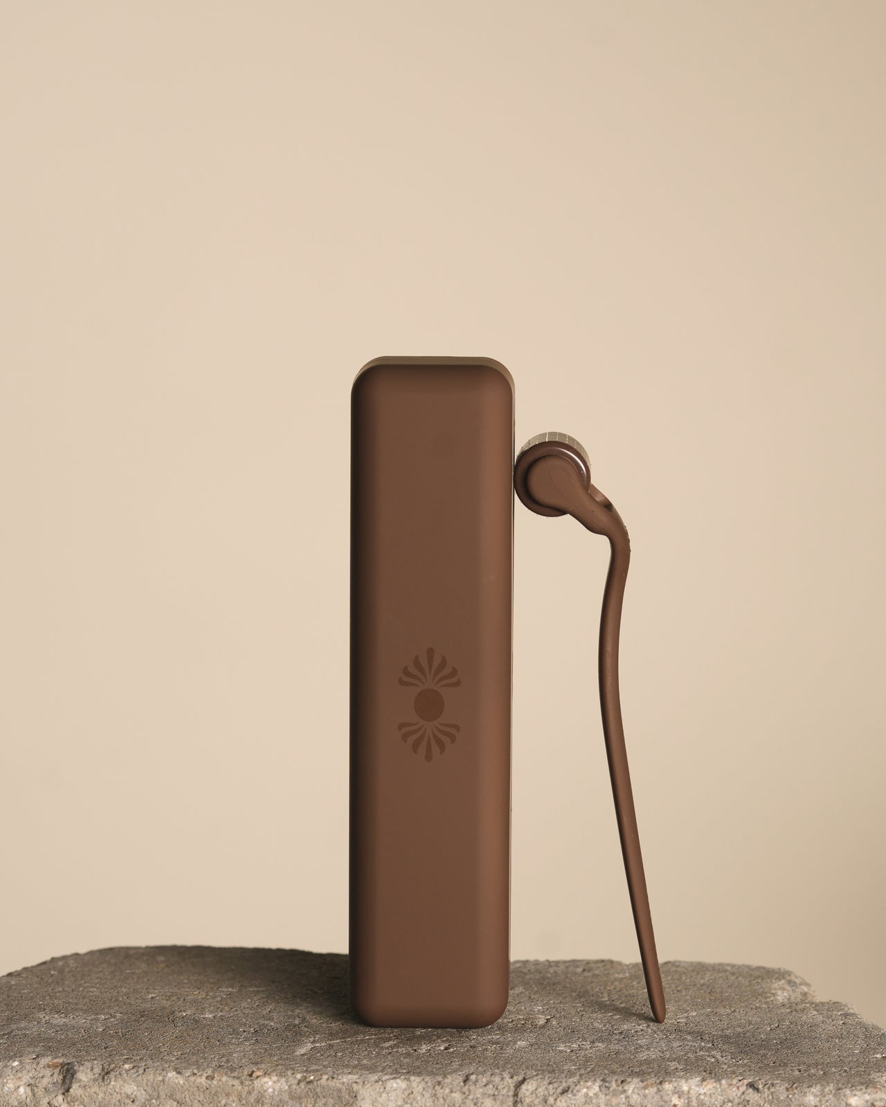 GROWING SEASON - DERMA ROLLER